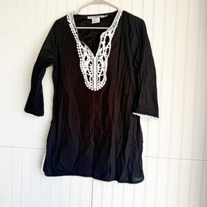 Gretchen Scott Size L Black and White Embroidered Tunic top Cover up